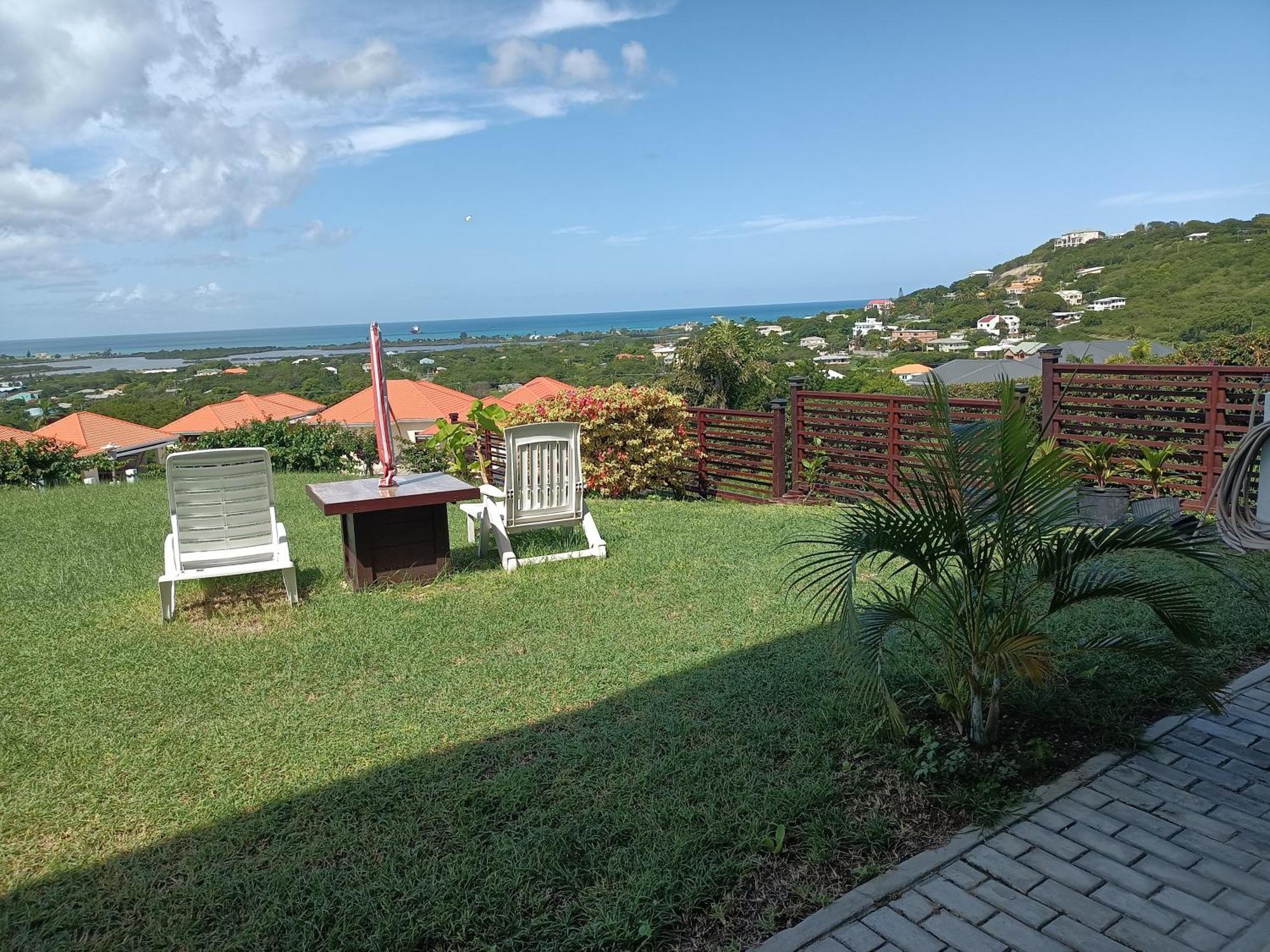 Holiday Home Belvedere Дикенсон-Бей Номер фото