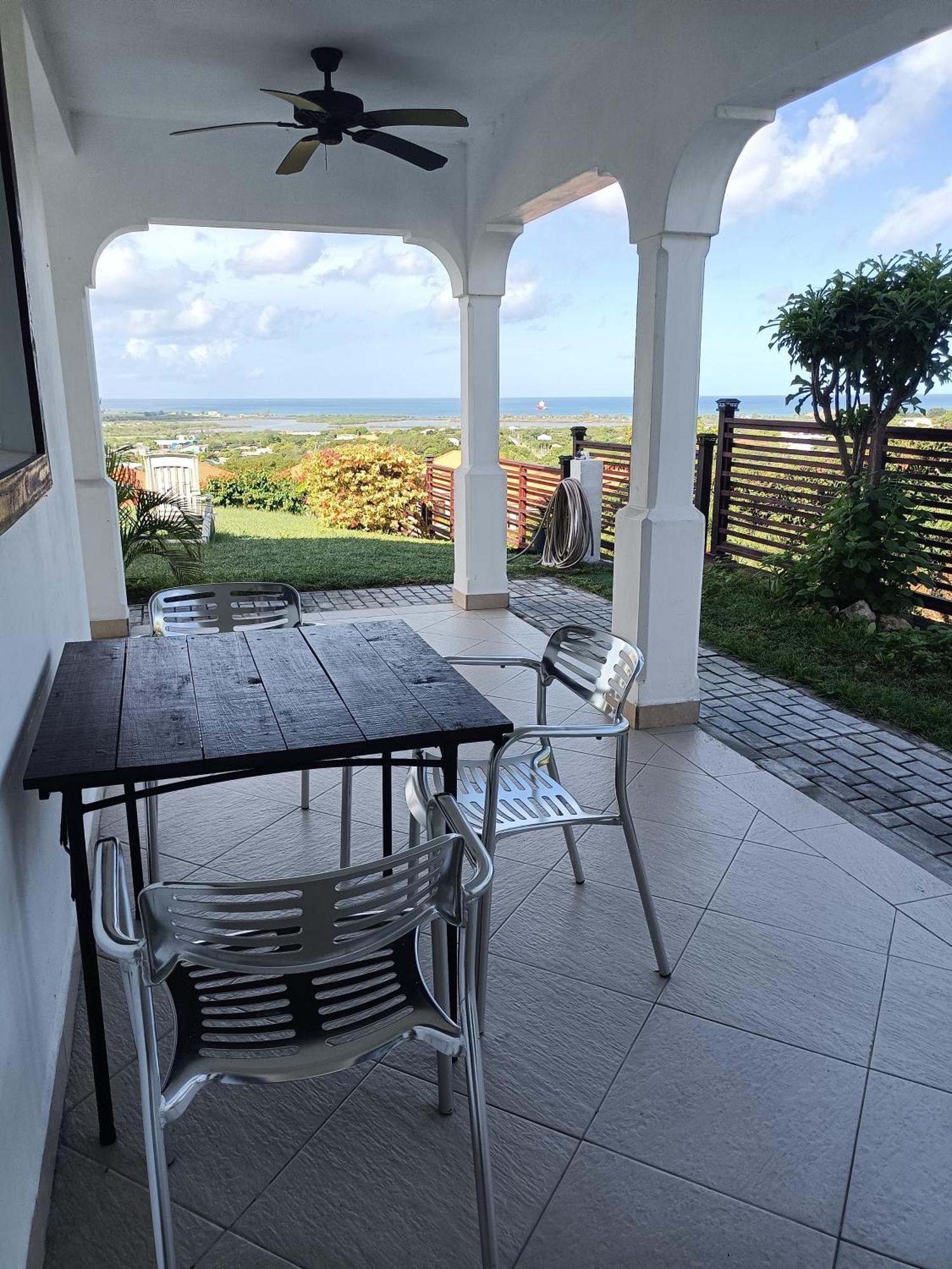 Holiday Home Belvedere Дикенсон-Бей Номер фото